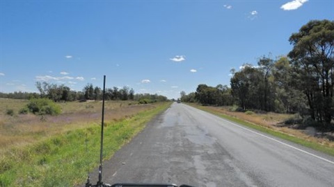 Gore Highway - near Wyaga Rd #1.jpg