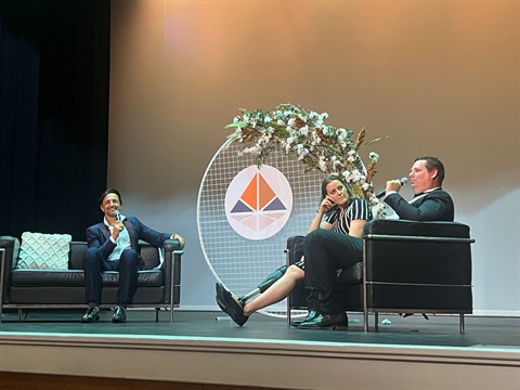 MC Chris Parsons with Australia's most decorated female Paralympian Ellie Cole AM and the 2024 Coles / Weekly Timers Australian Farmer of the Year (and Goondiwindi local) Nigel Corish at the Mac Ag gala dinner. 