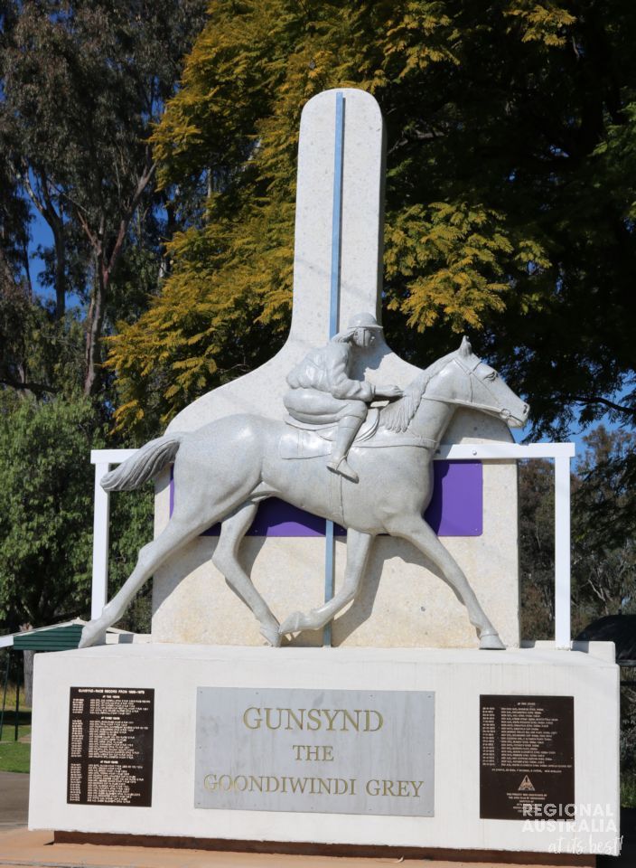Goondiwindi Gunsynd statue_1 - taken by Council